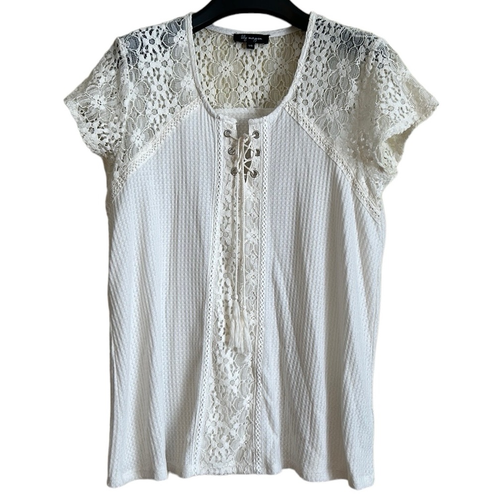Lily Morgan women’s top size‎ large lace accents white